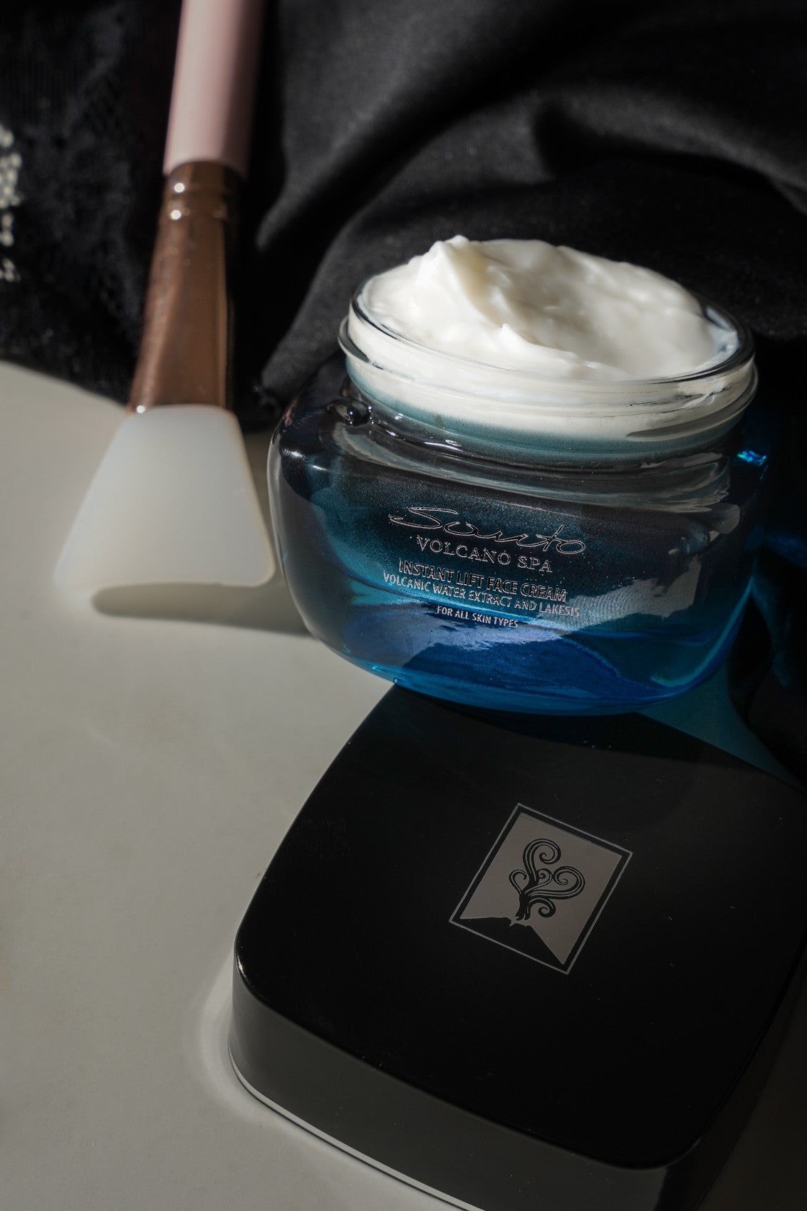 Instant Lift Face Cream Santo Volcano Spa